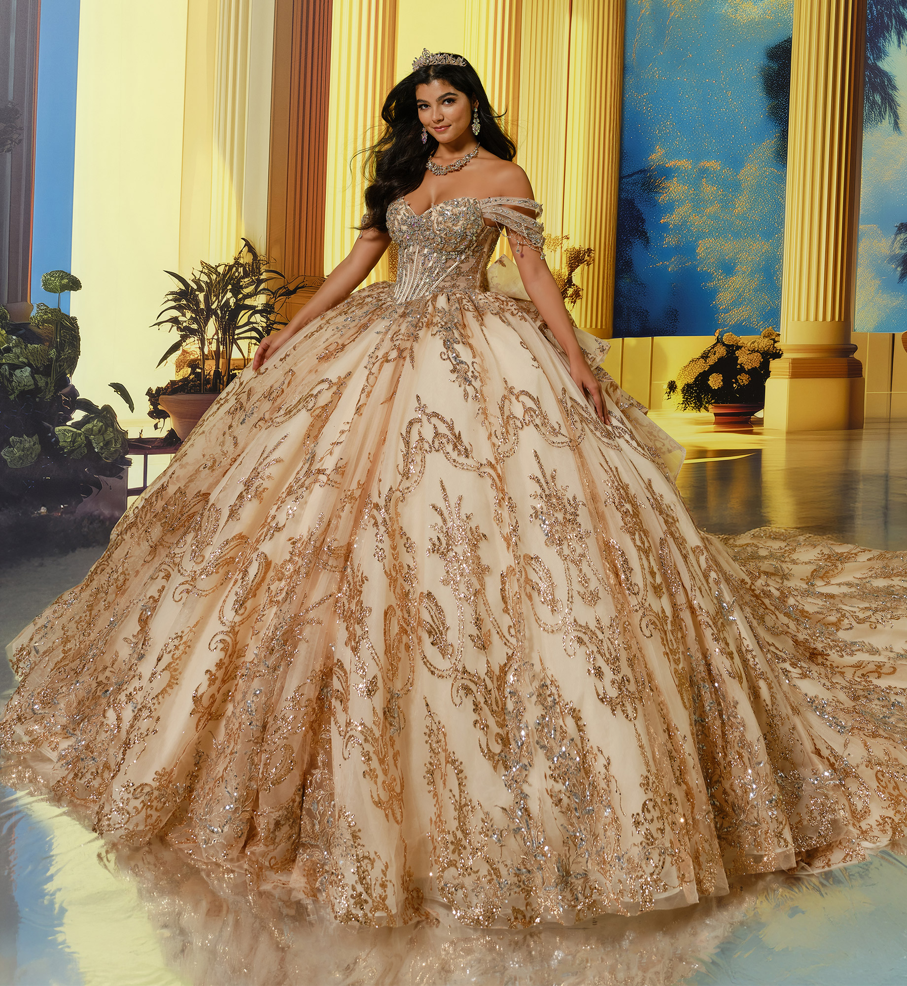 Princesa by Ariana Vara PR30228 in Gold